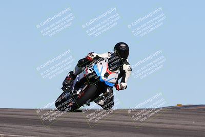 media/Mar-25-2024-Moto Forza (Mon) [[8d4319bd68]]/3-Intermediate Group/Session 2 (Turn 9)/